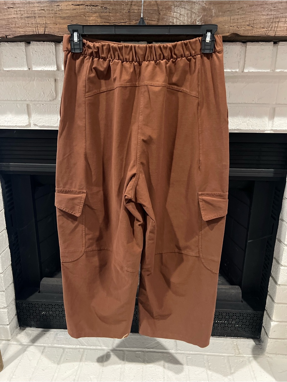Lululemon Light Utilitech Cargo Pocket High-Rise Crop Roasted Brown Pants 30 - Picture 3 of 7